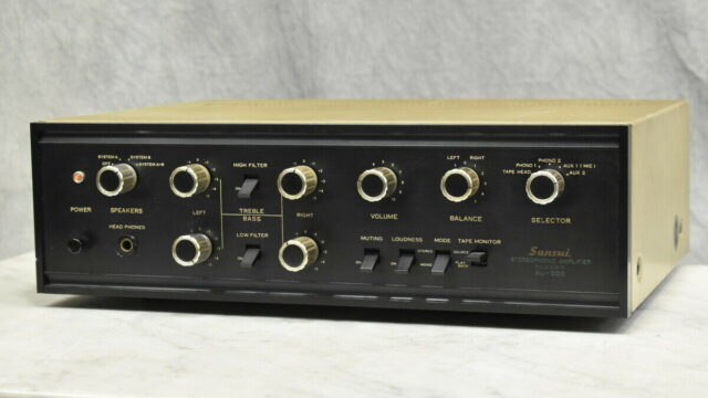 Sansui AU-555: o charme sonoro de um clássico da Sansui