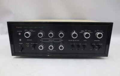 Sansui AU-777D: um clássico discreto que surpreende no som