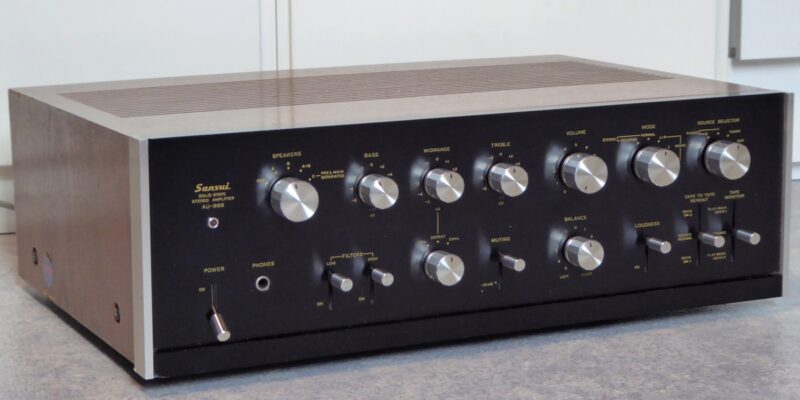 Sansui AU-888: a entrada no mundo High-End da Sansui vintage